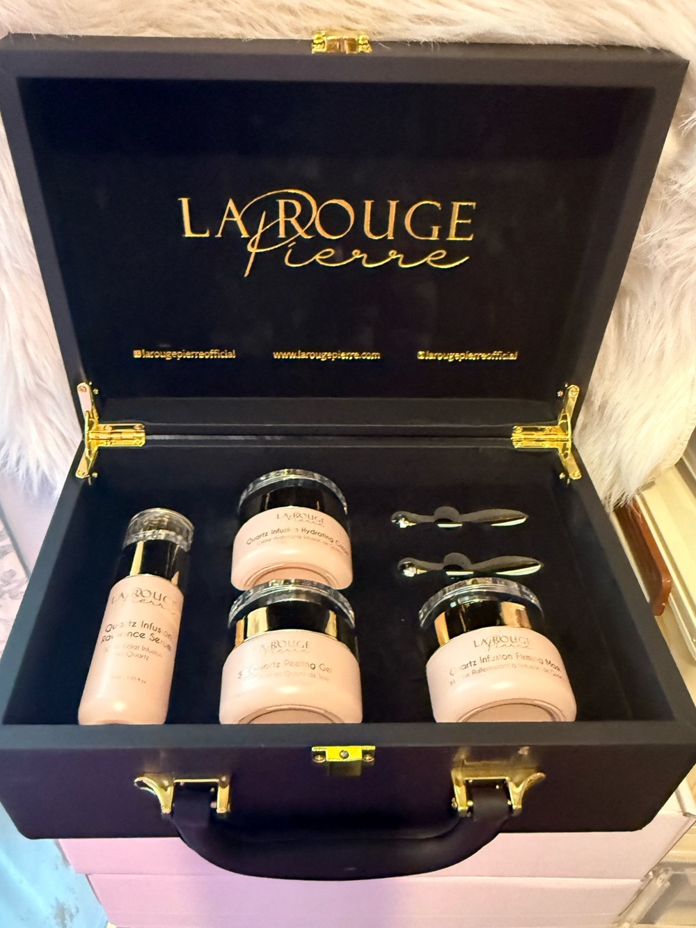 La Rouge Pierre Quartz Infusion 4 Piece Set